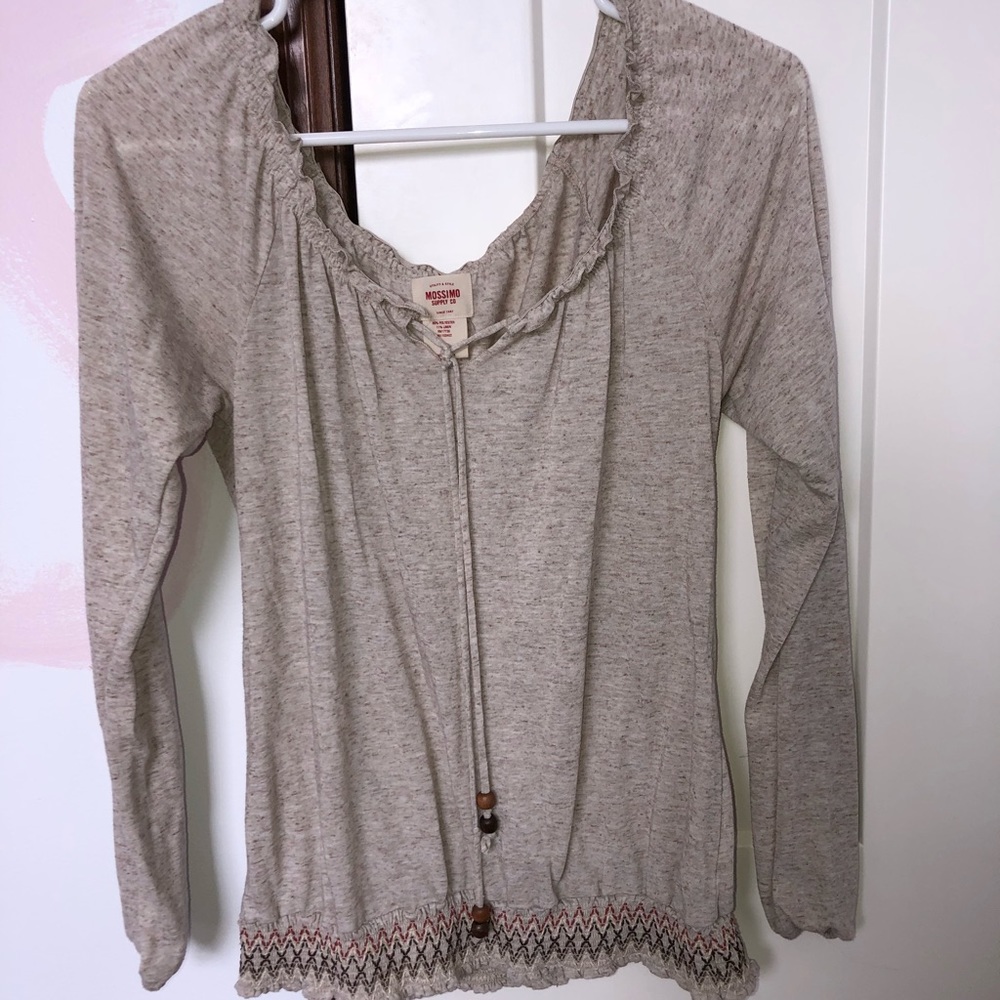 Off the shoulder, long sleeve